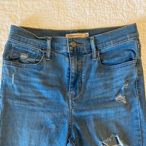 720 Levi’s Jeans